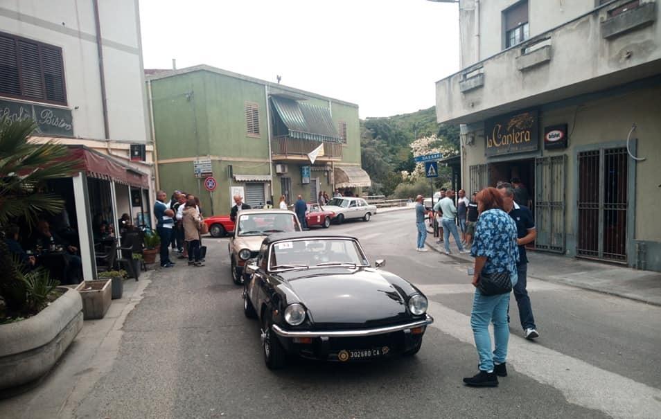 Rombano i motori di cinquanta vecchie signore 