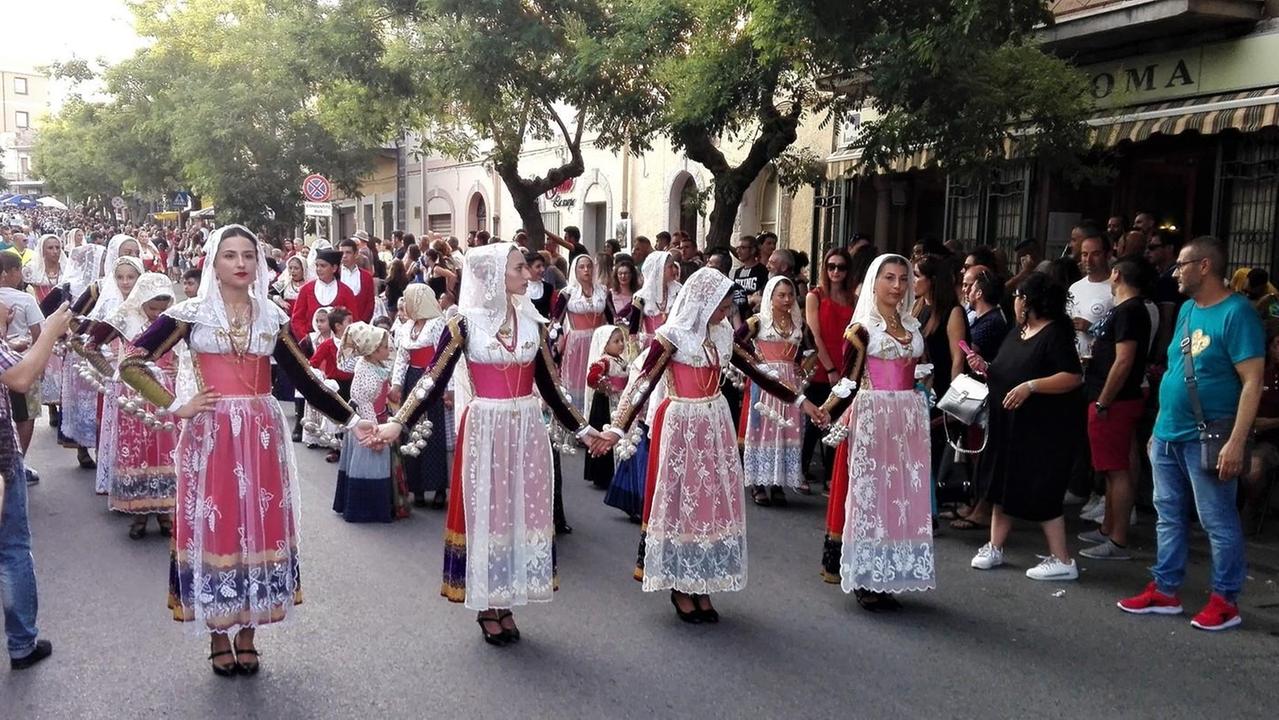Il gruppo folkloristico di Ittiri Canneddu sbarca nelle Baleari