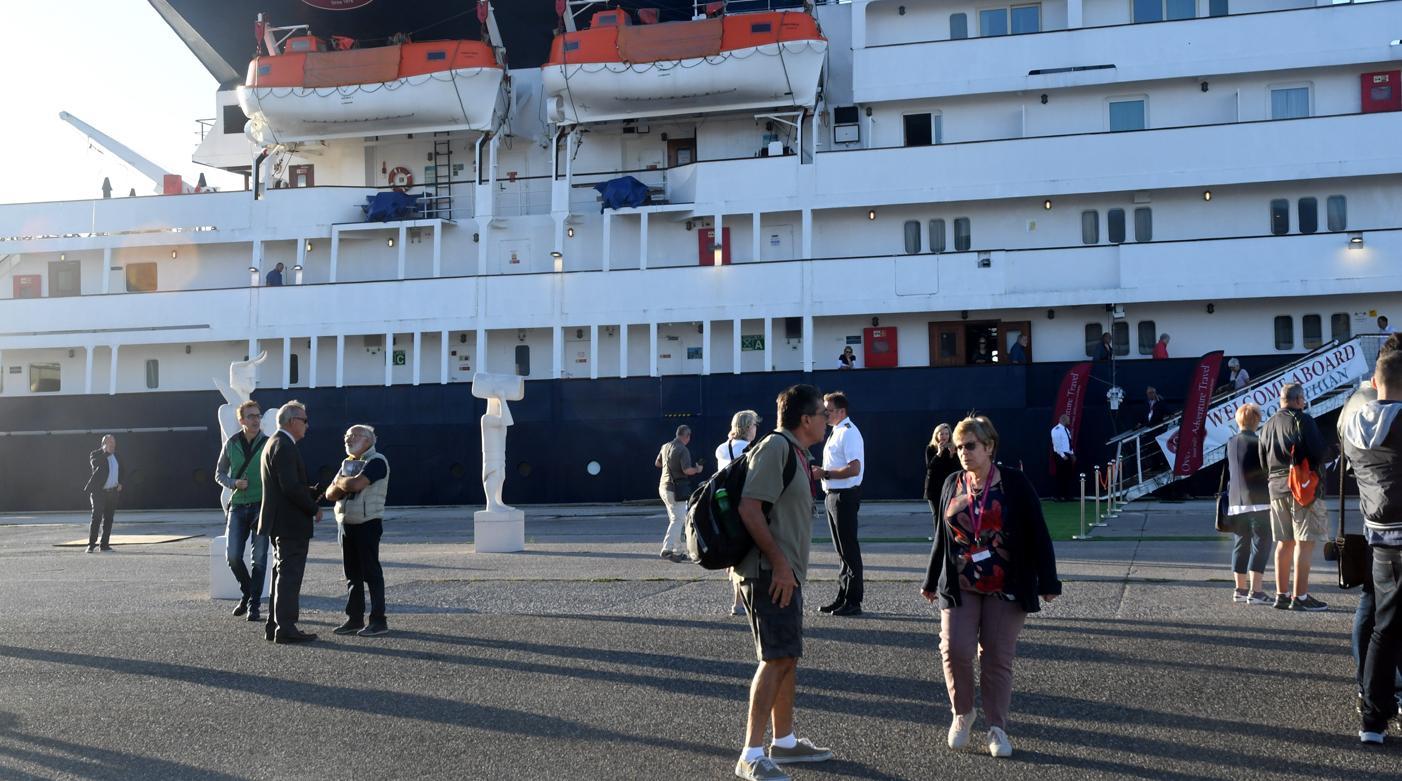 Arrivano i croceristi, ma poi vanno nel Nuorese 