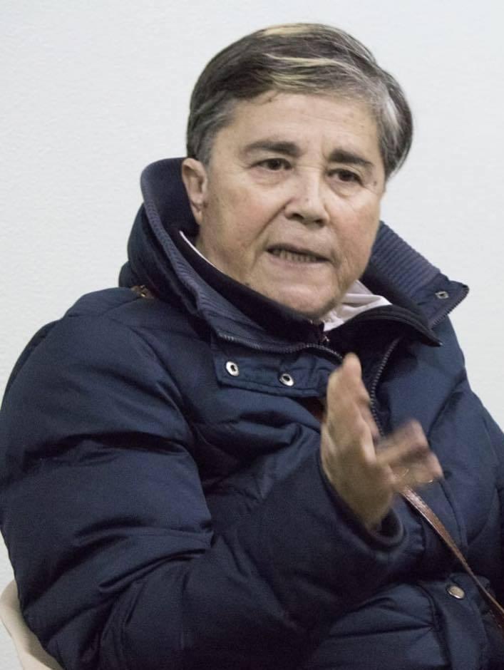 La “pasionaria” resta al comando 