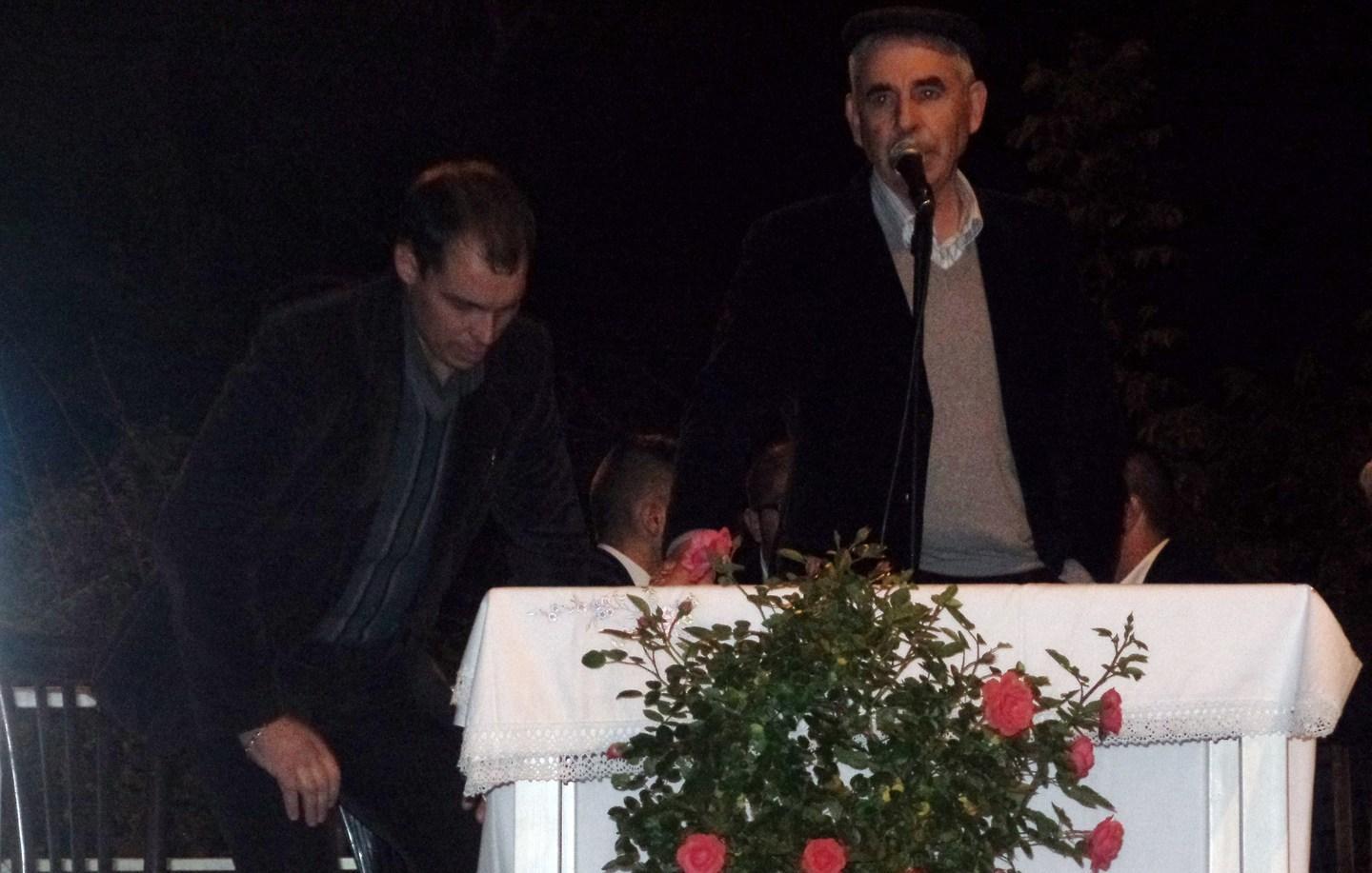 Lodè, una gara di poesia estemporanea 