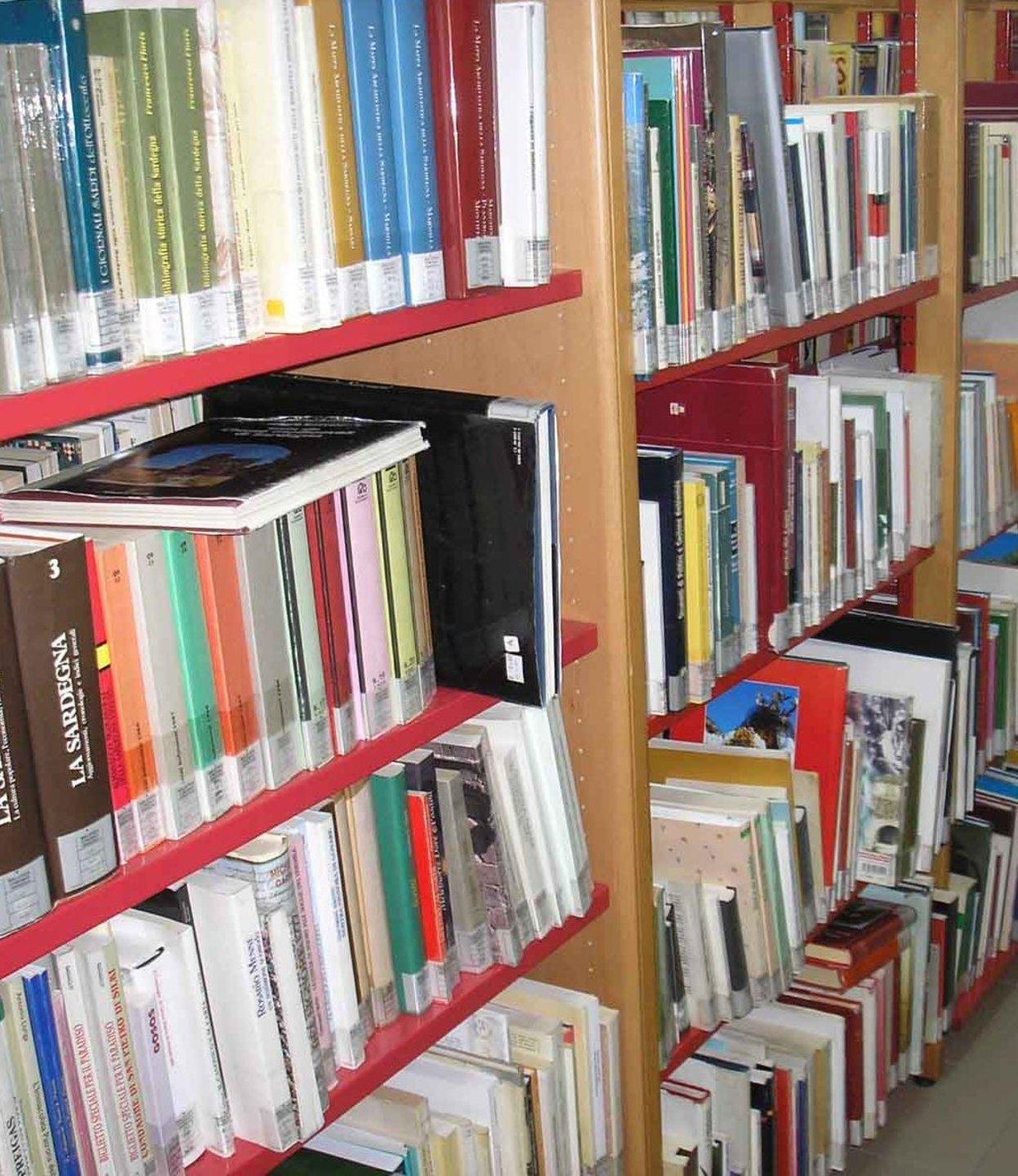 Tortolì, libri e non solo: più servizi in biblioteca 