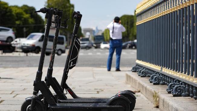 Francia: ancora un morto su e-scooter