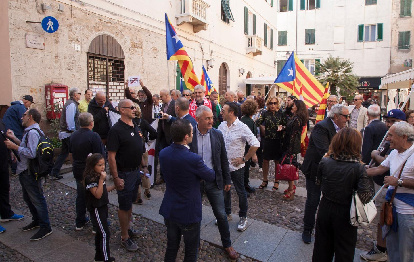 Solidarietà con protesta catalana 