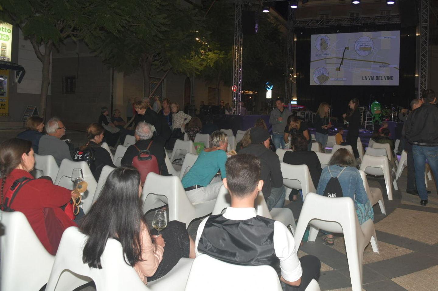 I brindisi col Vermentino prolungano la stagione 