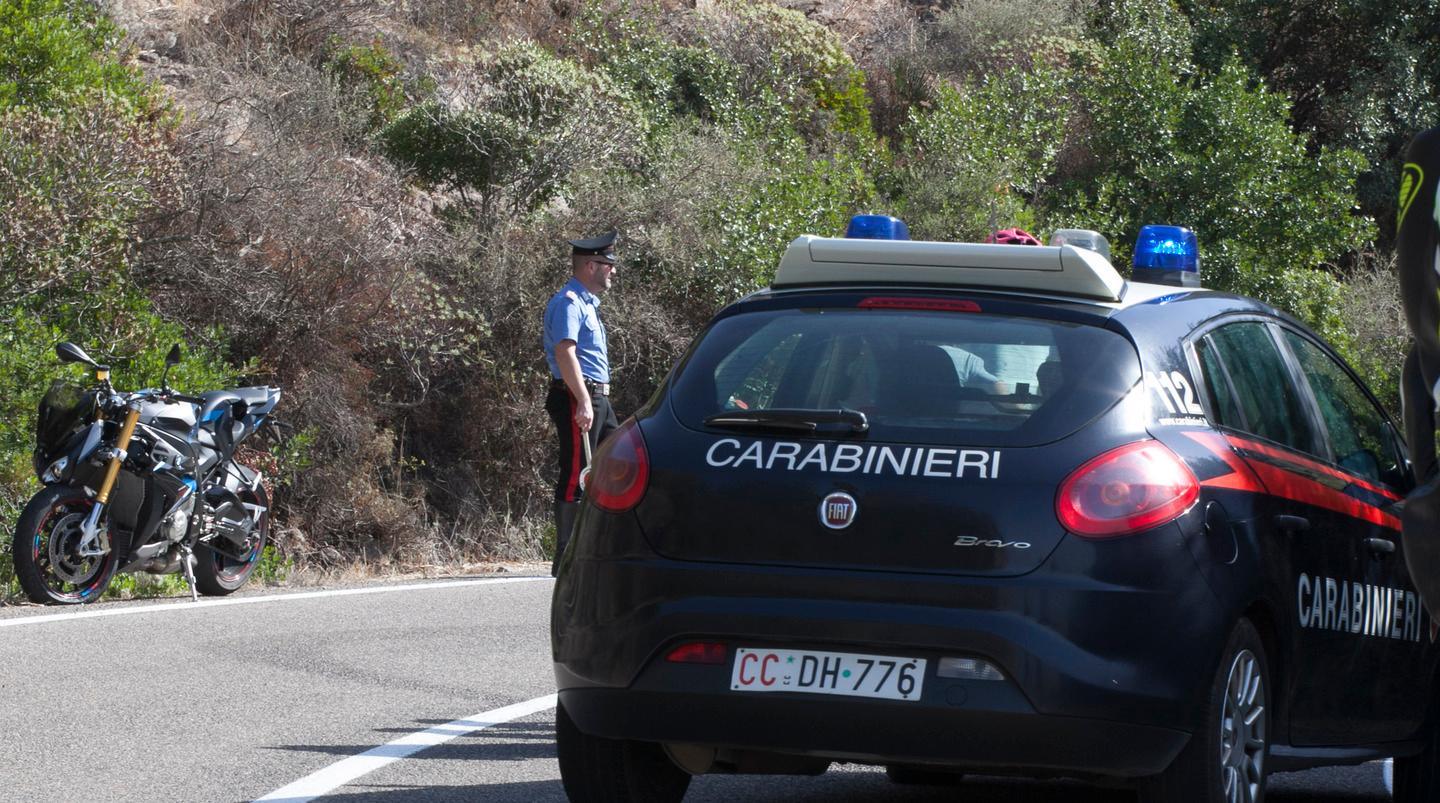 Moto contro camper sull'Alghero-Bosa, 42enne in ospedale 