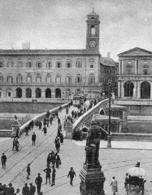 Una delle foto storiche della collezione in omaggio col “Tirreno”; martedì insieme alla prima foto l’elegante raccoglitore
