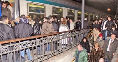 TRENI - ARRIVI E PARTENZE