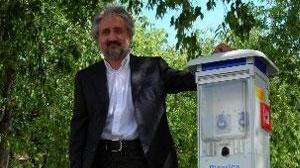 Presa intelligente per ricaricare bici e moto in strada