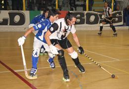 Follonica-Cgc, gara3 a porte chiuse
