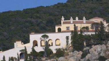 <b>VILLA.</b> E’ a Cala Cacciarella