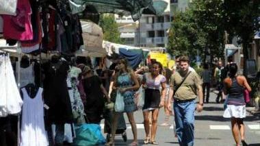 «Abusivi davanti al mercato del sabato»