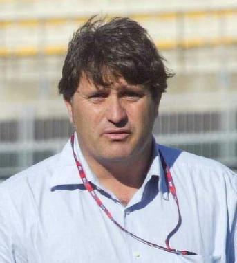<b>GIOVANILI. </b>Elio Signorelli 