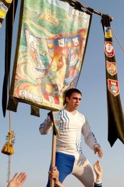 Una bella immagine del Palio e del fantino della Cervia I vincitori dell’anno scorso difenderanno il titolo forse domenica