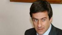<strong>CON LE CARTE.</strong> Il sindaco Emilio Bonifazi