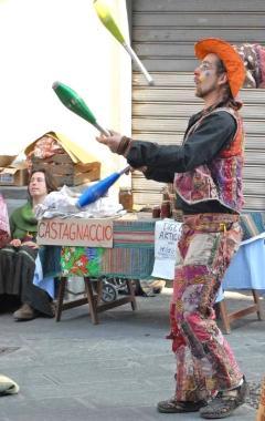 Anche spettacolo al mercatino della Zucca Barucca