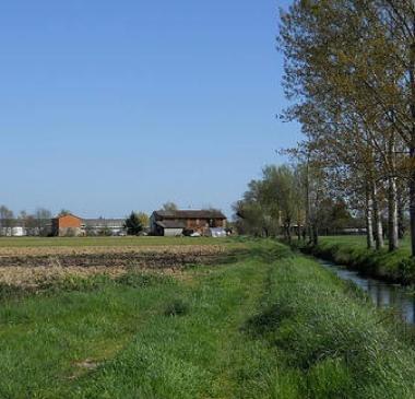 Sala parrocchiale gremita per parlare della localizzazione dell impianto 
