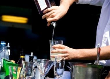 <b>DRINK </b>e bevande alcoliche Un corso a Grosseto per educare i baristi a una vendita corretta 