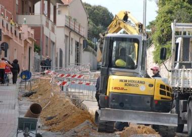 Altre tre settimane di lavori in via Salivoli