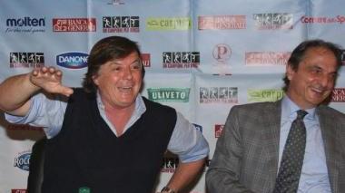 Il sindaco Cenni con Panatta e con gli altri campioni