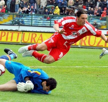 <b>EX NAZIONALE</b>. Mauro Esposito sostituir&agrave; Job sulla fascia destra 