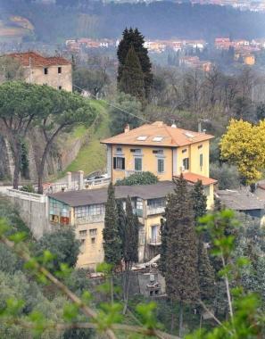 Villa Gigliola, teatro dei presunti reati di Mamma Ebe 