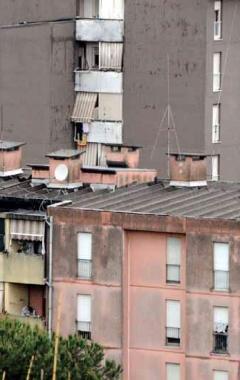 Tetti in cemento amianto a Bonascola 