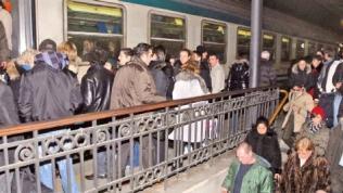 TRENI - ARRIVI E PARTENZE
