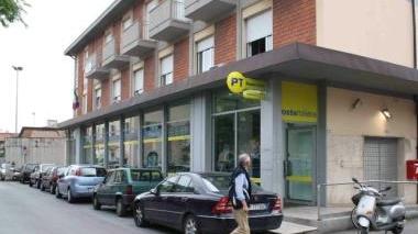 Piazza della Repubblica e l’edificio delle Poste