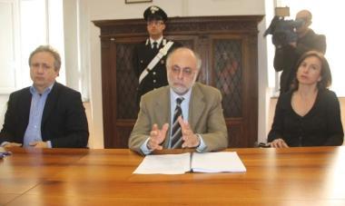 Il procuratore Francesco De Leo fra i sostituti Antonio Giaconi e Carla Bianco 