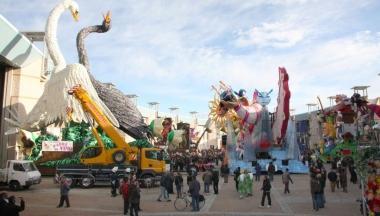 Luscita dei carri di Carnevale alla Cittadella 