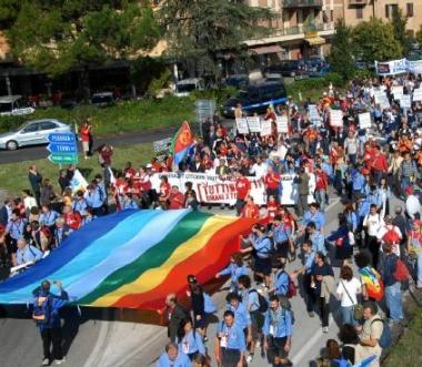 Pullman per partecipare alla Marcia della pace