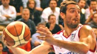 Alex Bencaster, un missile da metà campo scagliato dalle sue mani segnò il blitz in Sardegna