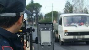 Un controllo della polizia municipale di Capannori