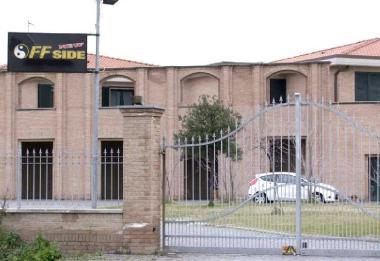 Il locale Off Side di Ospedaletto quando venne messo sotto sequestro nel mese di febbraio scorso