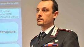 Il comandante di compagnia Alfredo Antro ha illustrato l’operazione e il meccanismo del mandato di arresto europeo