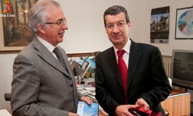 Vannino Chiti fa visita al questore