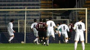 Bucalossi colpisce da pochi passi e fa sognare il Piaggione in avvio di gara