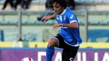 Il mediano Toni D’Amico in azione con la maglia azzurra
