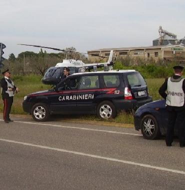 <b>CARABINIERI.</b> Posto di blocco 