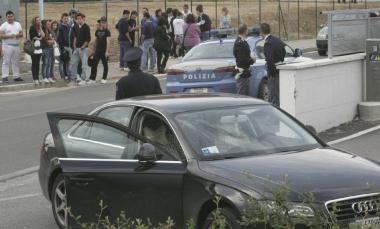 LAudi A4 fermata dalla polizia nel parcheggio del Parco Prato 