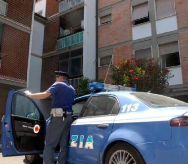 Una pattuglia della polizia