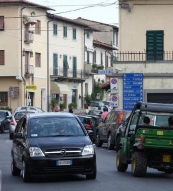 Traffico ad Artimino 