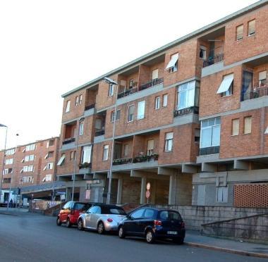 Un complesso di case popolari nel quartiere la Rosa    