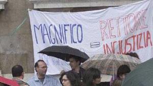 La richiesta del preside Augello: «Ora ci sono i soldi per assumere»