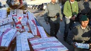 Avevano fatto sparire 500mila pacchetti di sigarette: arrestati
