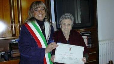 CENTENARIE