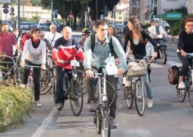 In bici a Forte 