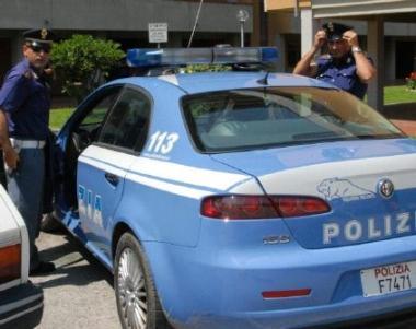 «Chiedono aiuto» ma l'allarme è di un ascensore