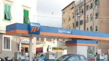 Il distributore di benzina Ipi rapinato ieri